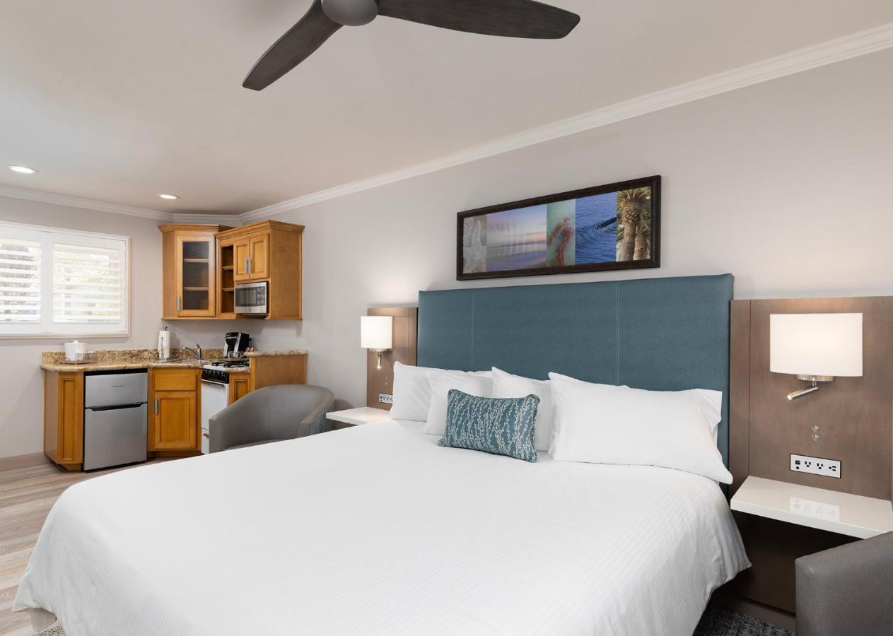 Marina Beach Motel Santa Barbara Bagian luar foto