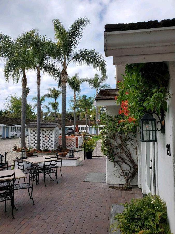 Marina Beach Motel Santa Barbara Bagian luar foto